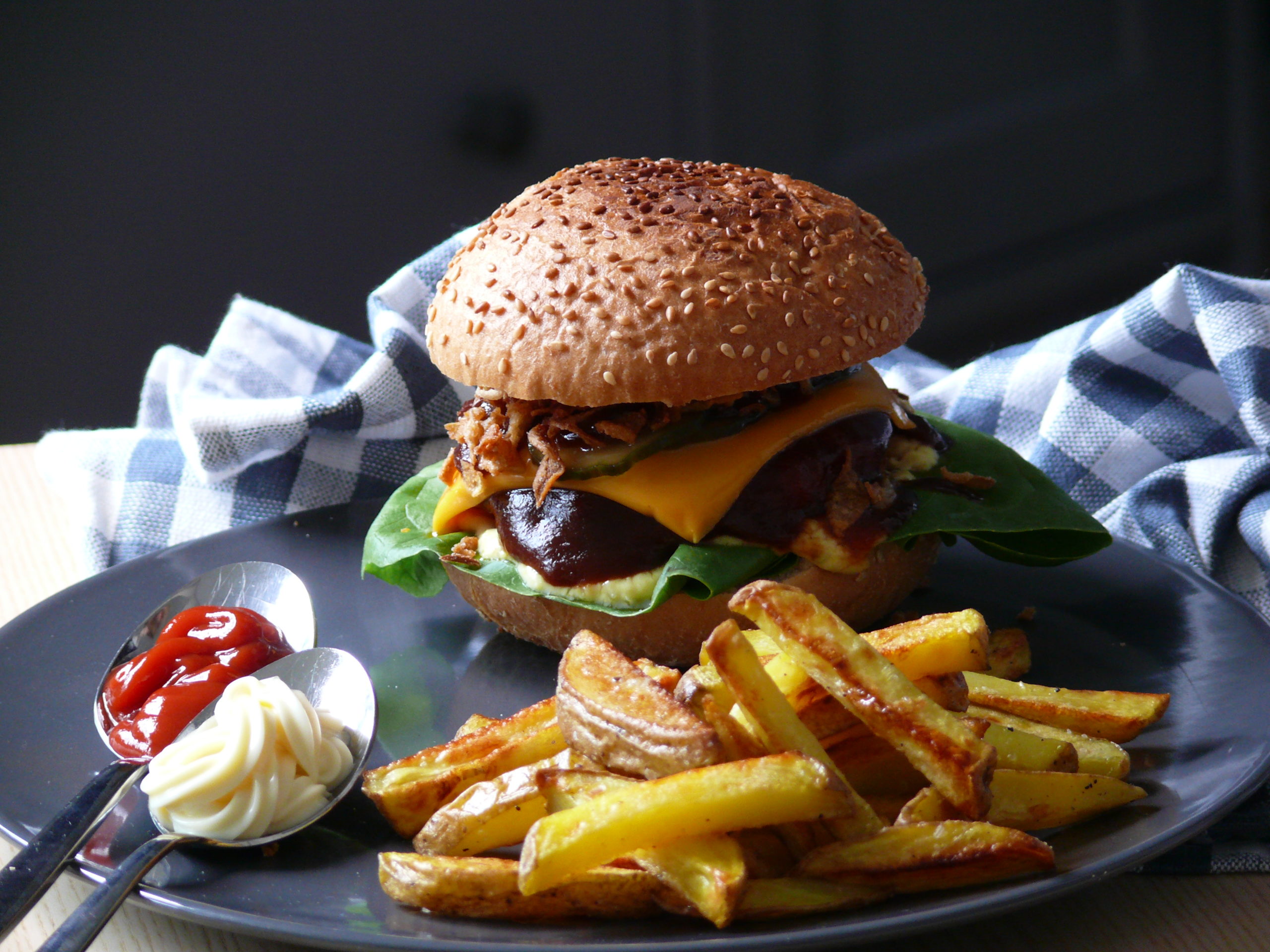 vegane Hamburger - glutenfreie und vegane Kartoffelpattys
