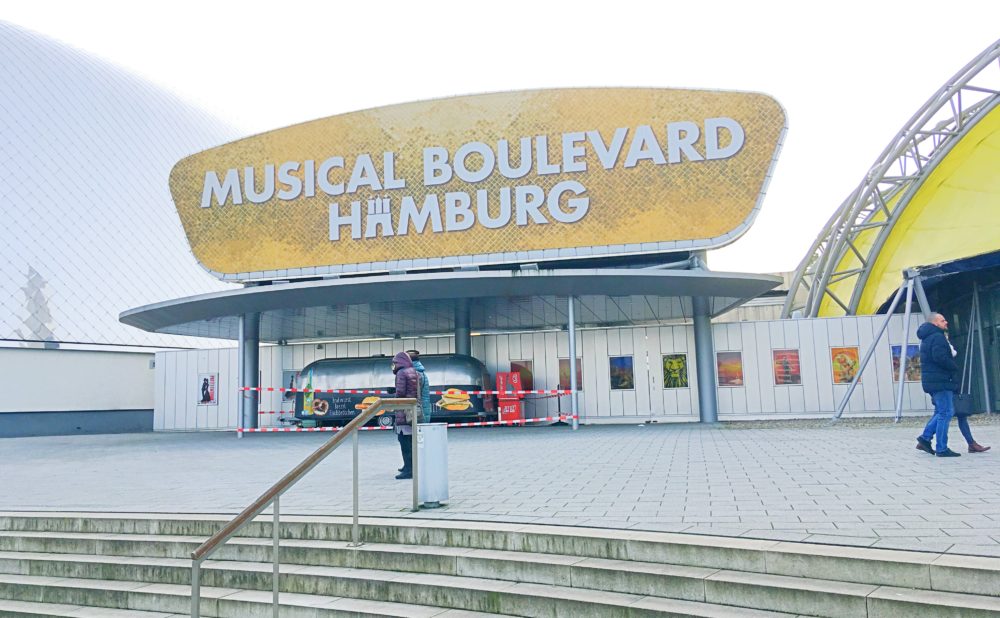 Zeit statt Zeug: Musical König der Löwen im Hamburg